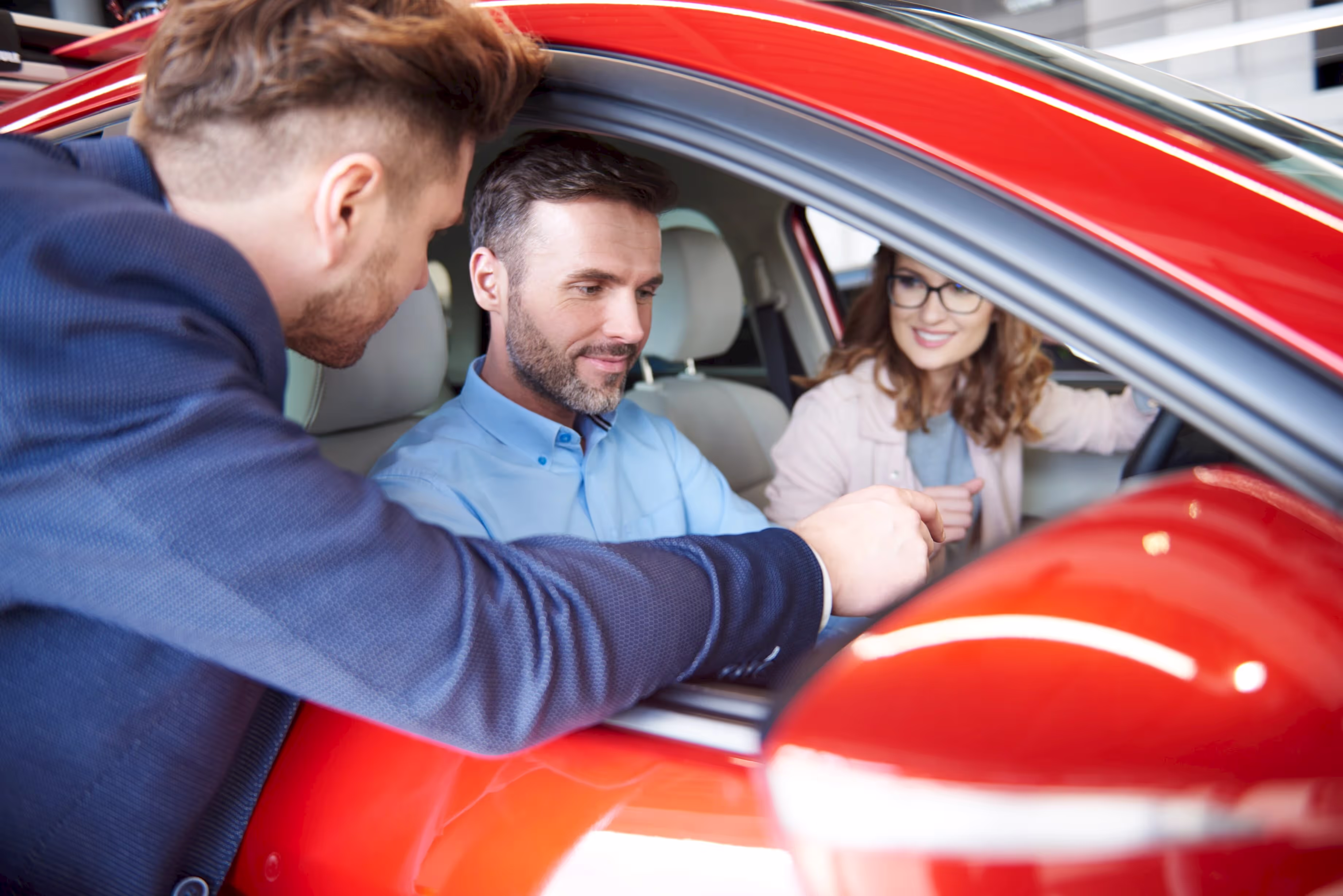 3 Critical Benefits Car Dealers Enjoy When Going Digital